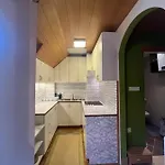 Little King - Feel Like At Apartamento *